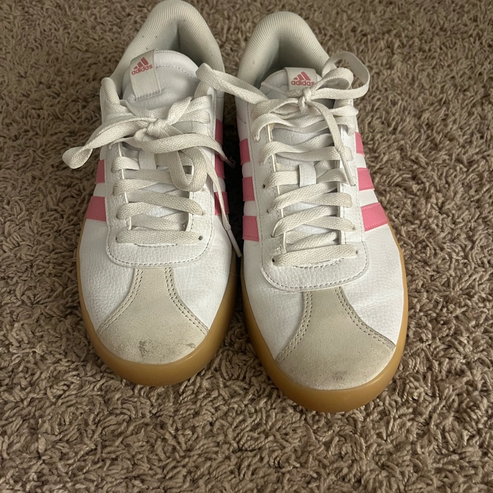 Adidas Women's White and Pink Sneakers with Gum Sole